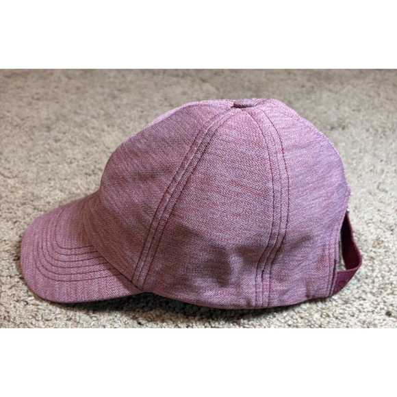 Under Armour Free Fit Women's Hat Red Breathable Light Weight Summer - Picture 4 of 6